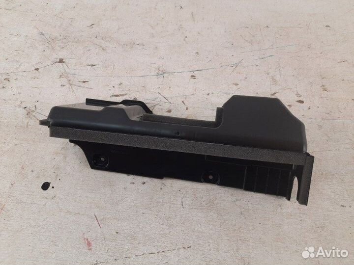 Дефлектор правый Hyundai Solaris 2 2017