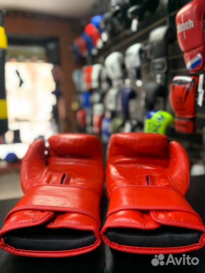 Боксерские перчатки Cleto Reyes Red