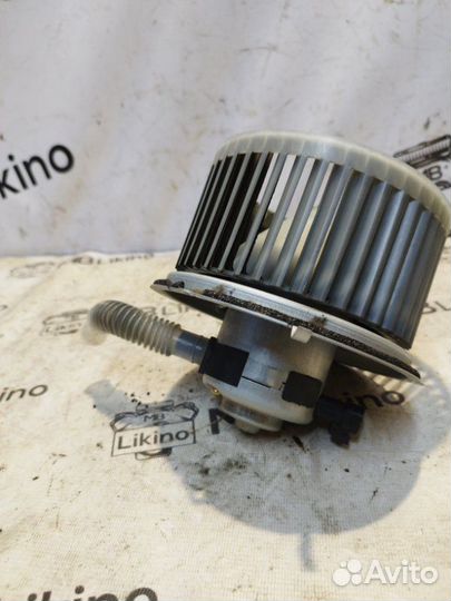 Моторчик печки задний Chevrolet Tahoe GMT840