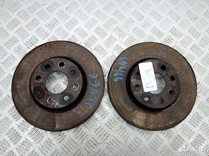 Диск тормозной передний Opel Corsa D