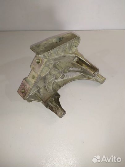 Крепления Skoda Octavia A5 2011