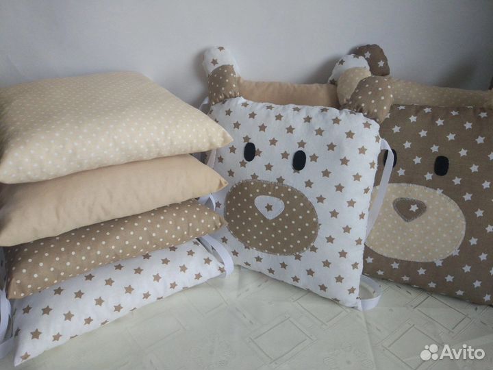 Бортики подушки в детскую кроватку
