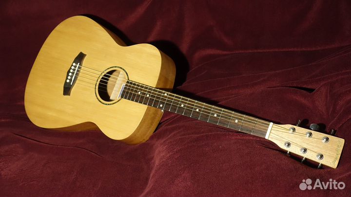 Акустическая гитара Tanglewood OM