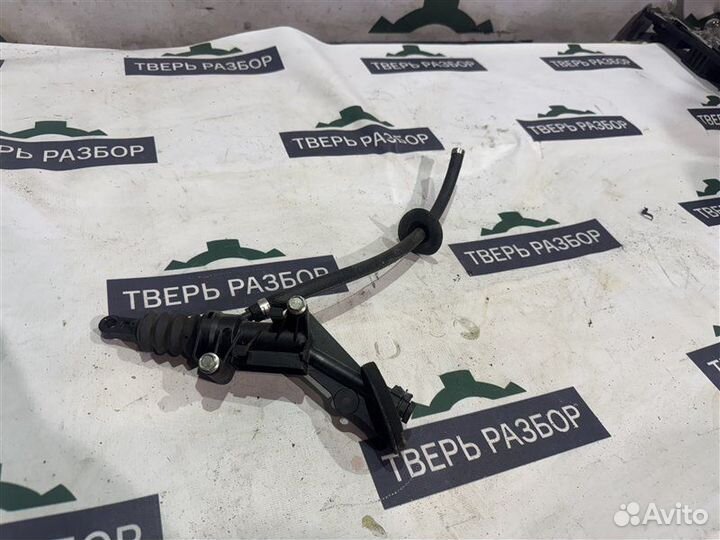 Главный цилиндр сцепления Ford Transit MK8