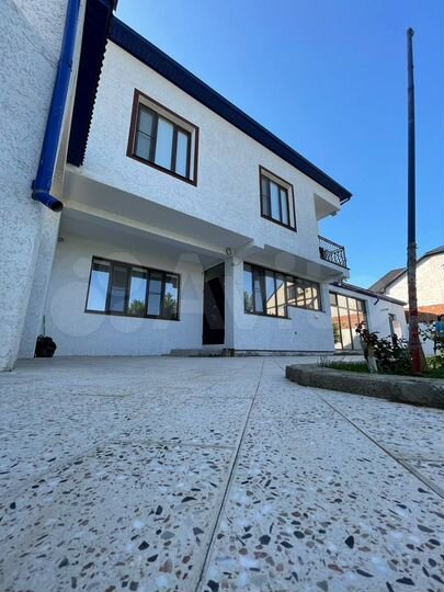 Дом 150 м² на участке 5 сот.