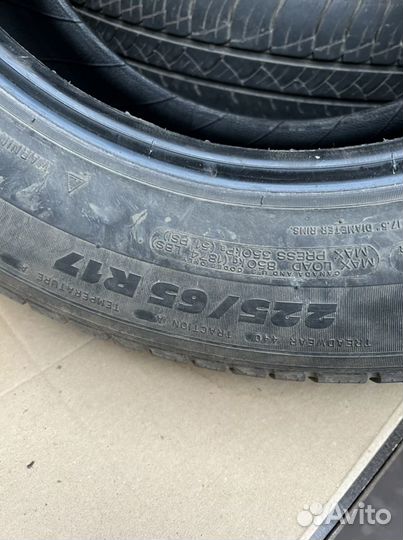 Michelin Latitude Tour HP 225/65 R17 102