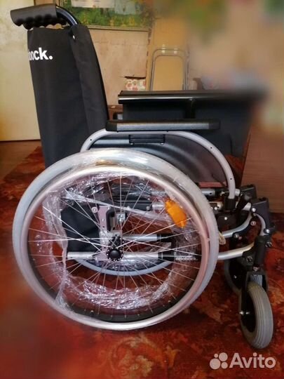 Коляска для инвалидов новая, ручной привод Оттобок