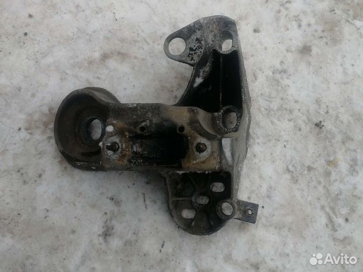 Кронштейн крепления стабилизатора ауди а4б5