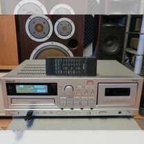 Teac AD-RW900 уникaльный CD/Tape/USB рекордeр