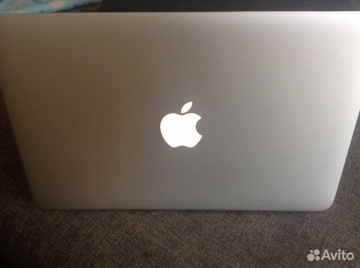 MacBook Air 11 Model A1370