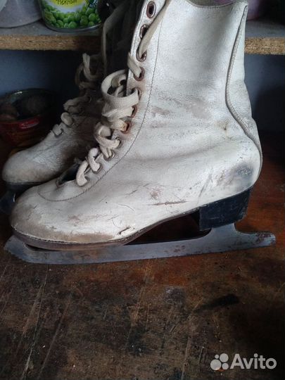 Коньки фигурные