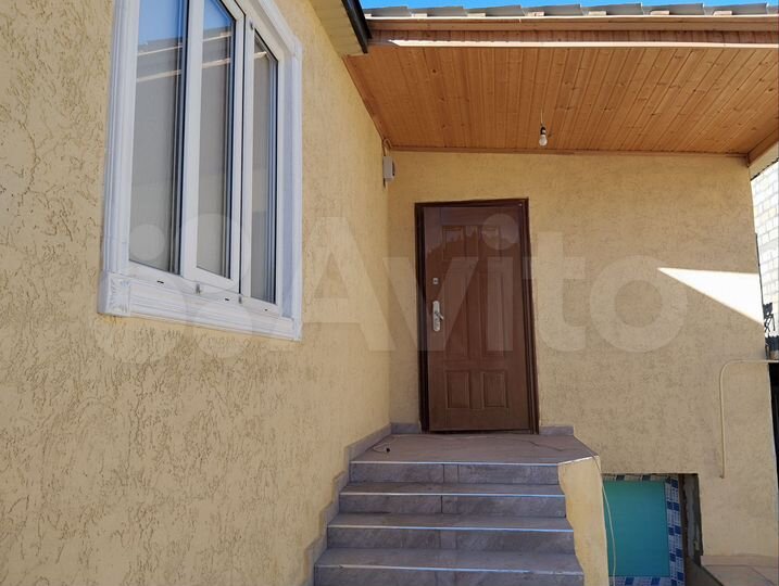 Дом 204 м² на участке 4,5 сот.