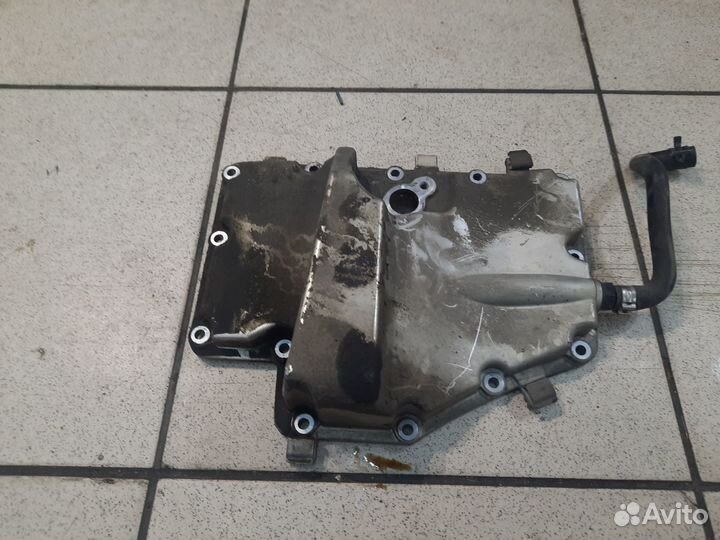 Крышка двигателя задняя BMW k 1600 gtl