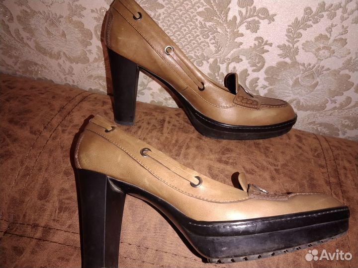 Туфли женские Tod's