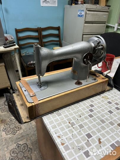 Швейная машинка