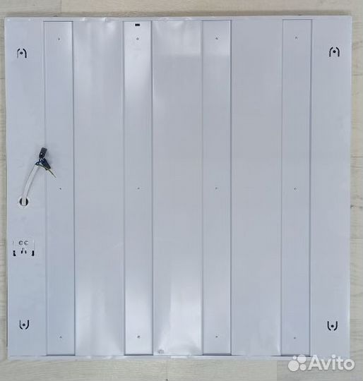 Светильник потолочный светодиодный