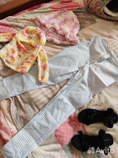 Огромный мешок женских вещей