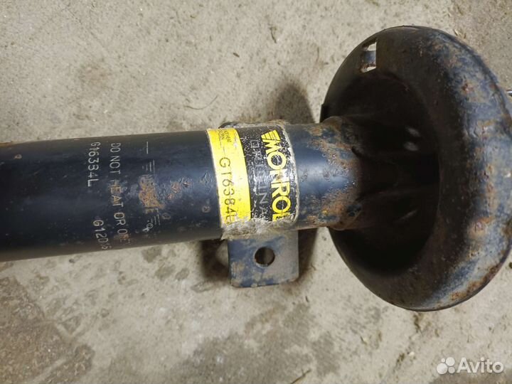 Амортизатор Форд Фиеста