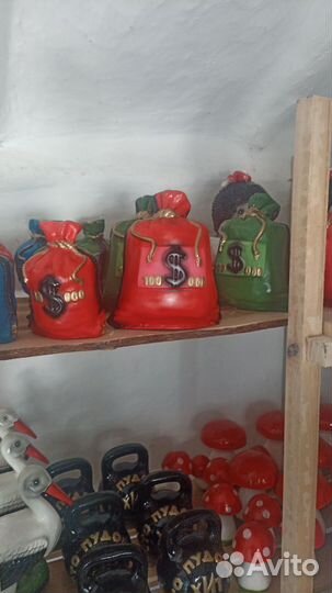 Продаю копилки и садовые фигуры