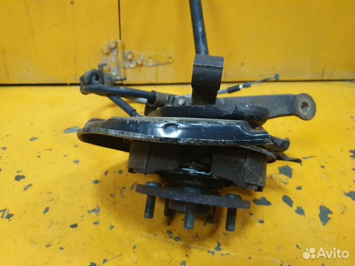 Ступица задняя левая ST183 toyota carina ED