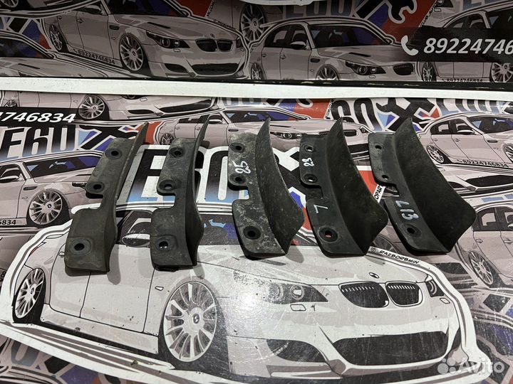 Брызговик левый BMW E60 E61