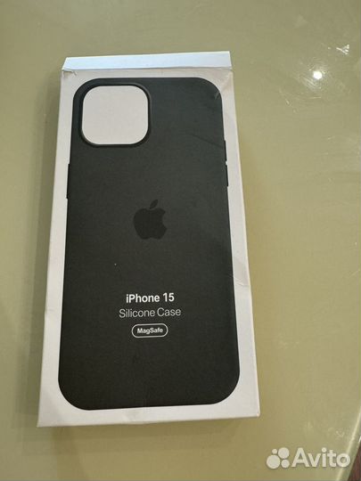 Чехол на iPhone 15