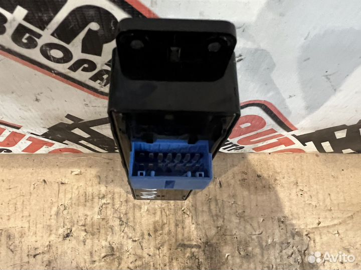 Блок управления стеклоподъемников Ssang Yong Kyron