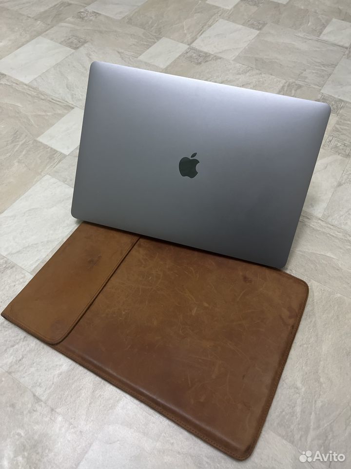 Apple macbook pro EMC 3347