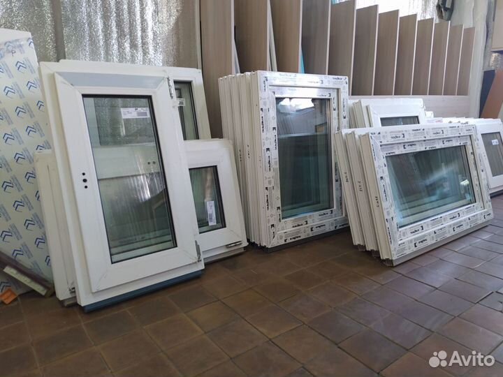 Готовое окно шир. 500 выс. 500 поворотное-откидное