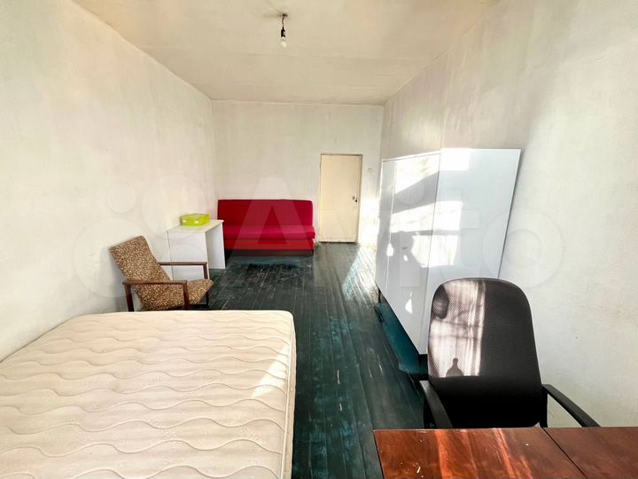 Комната 21 м² в 3-к., 3/6 эт.