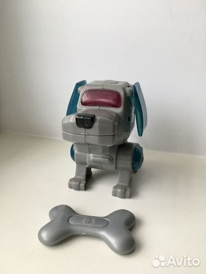 Коллекционная игрушка собака-робот mсdonald's