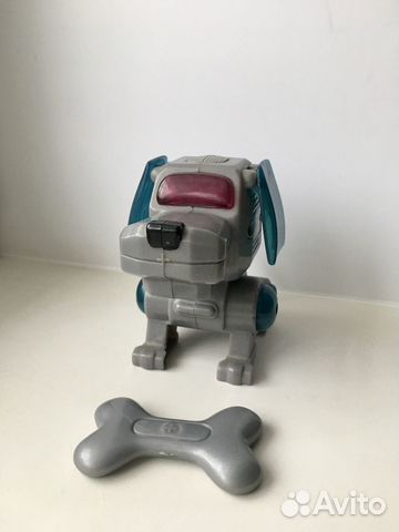 Коллекционная игрушка собака-робот mсdonald's