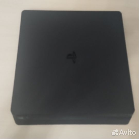 Ps4 Slim 1TB С играми и джойстиками