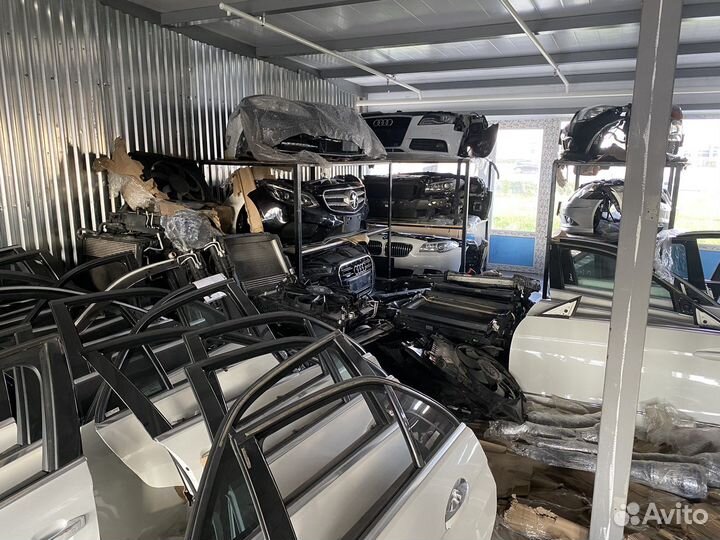 Накладка порога задняя правая Mercedes Benz w212