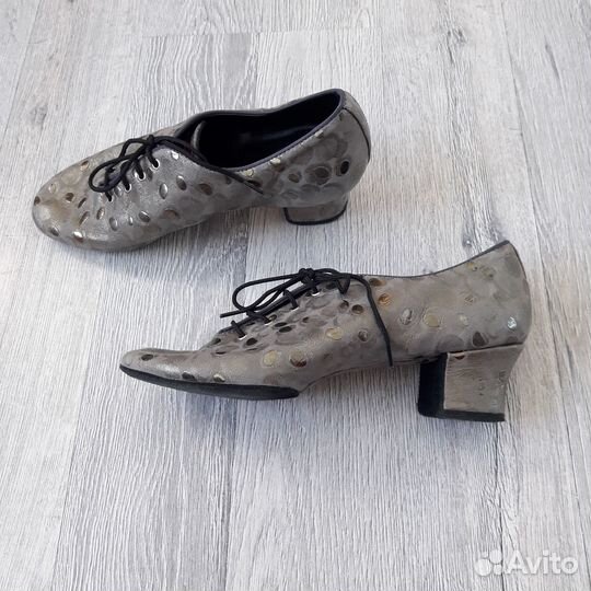 Туфли для бальных танцев