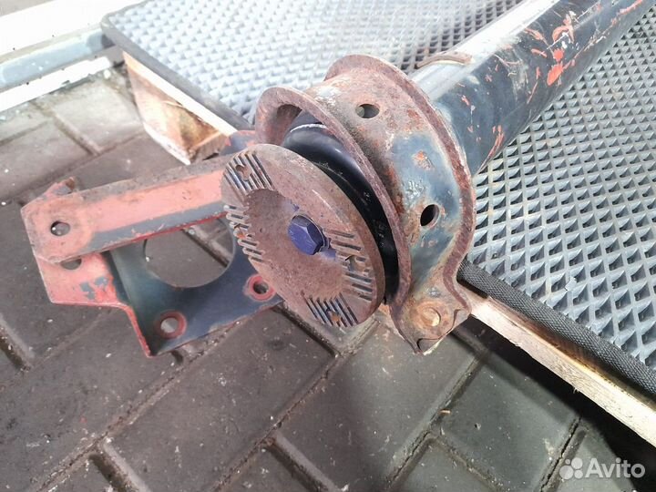 Вал карданный 1357 мм Man TGA, Разные Автомобили