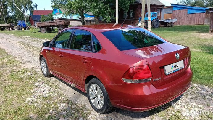 Volkswagen Polo 1.6 AT, 2014, 220 000 км