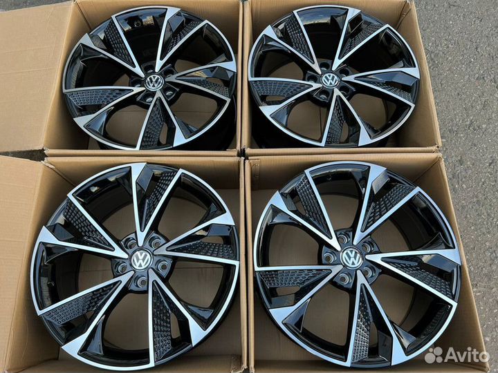 Диски литые новые R19 5*112 на Audi A6