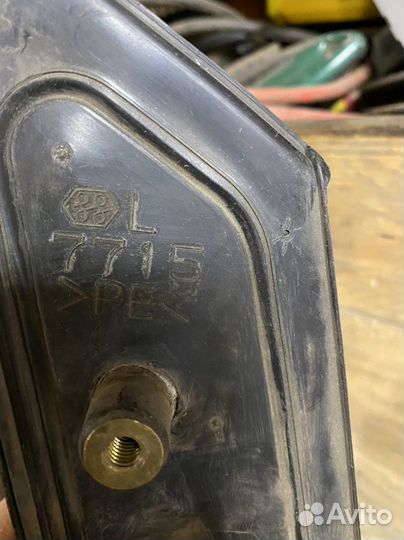 Зеркала на виш