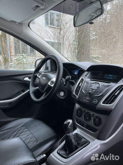 Ford Focus 1.6 МТ, 2013, 98 100 км