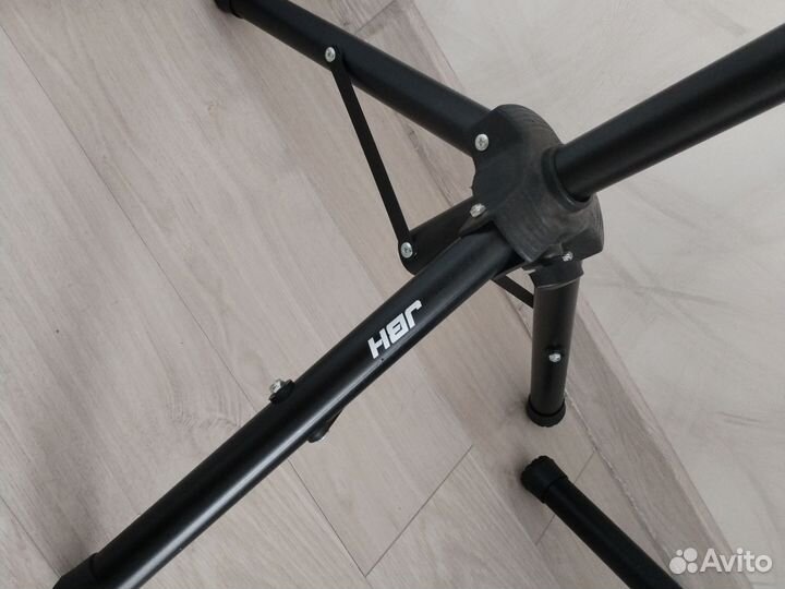 Стойки для колонок