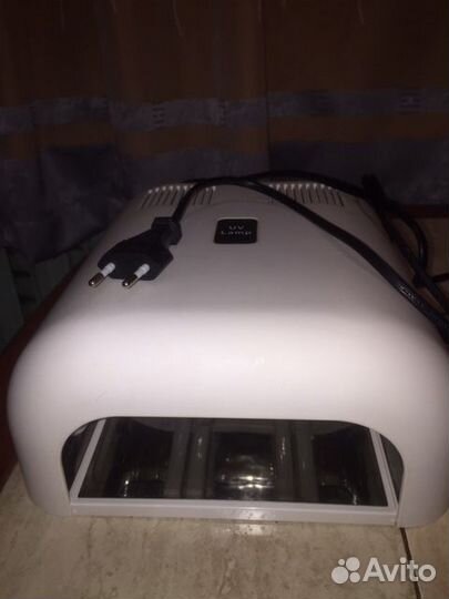 Лампа для сушки ногтей гелевого наращивания