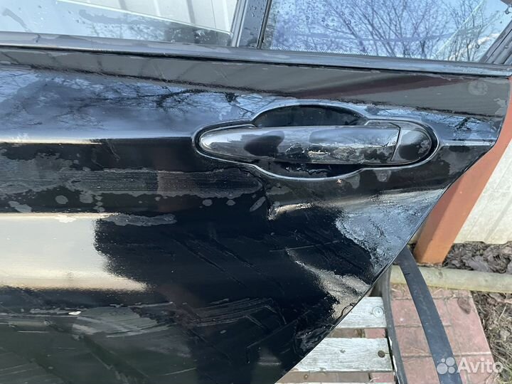 Двер передня левая и задняя левая на BMW F20