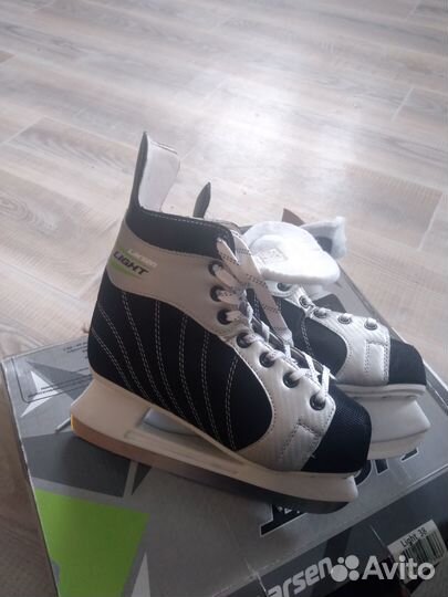 Коньки хоккейные 38 размер