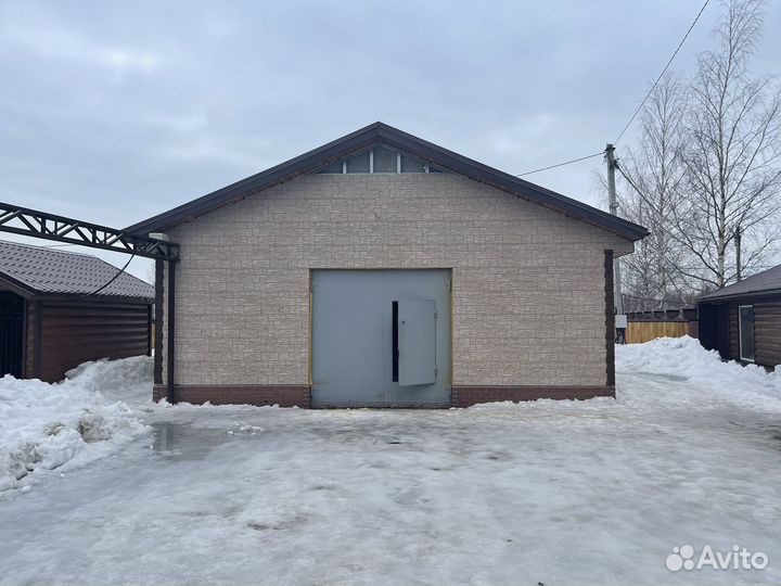 Ворота гаражные бу 2 воротни с калиткой