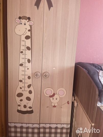Комплект детской мебели для девочки