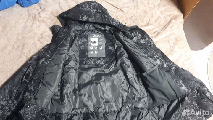 Куртка спортивная женская 42р