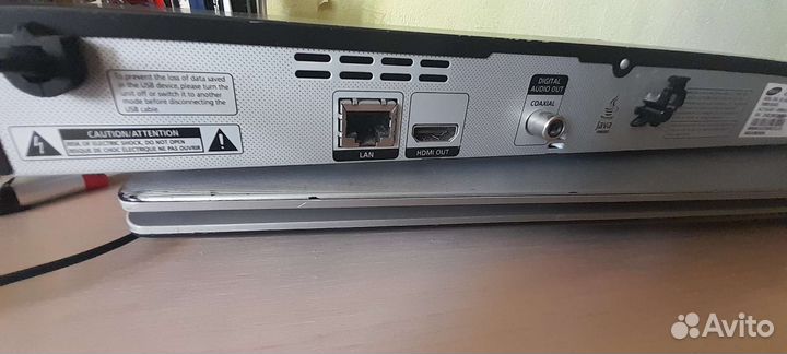 3D Smart Blu-ray плеер