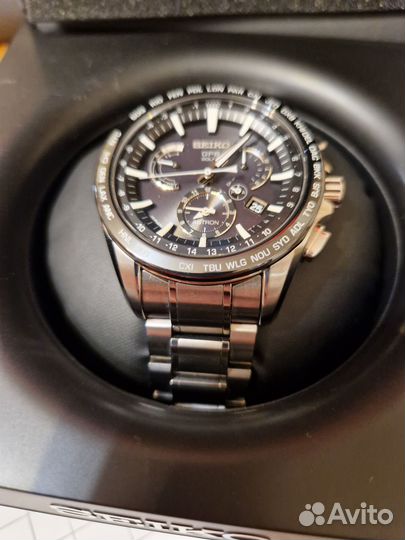 Часы seiko astron