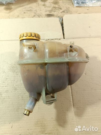 Бачок расширительный Opel Vectra